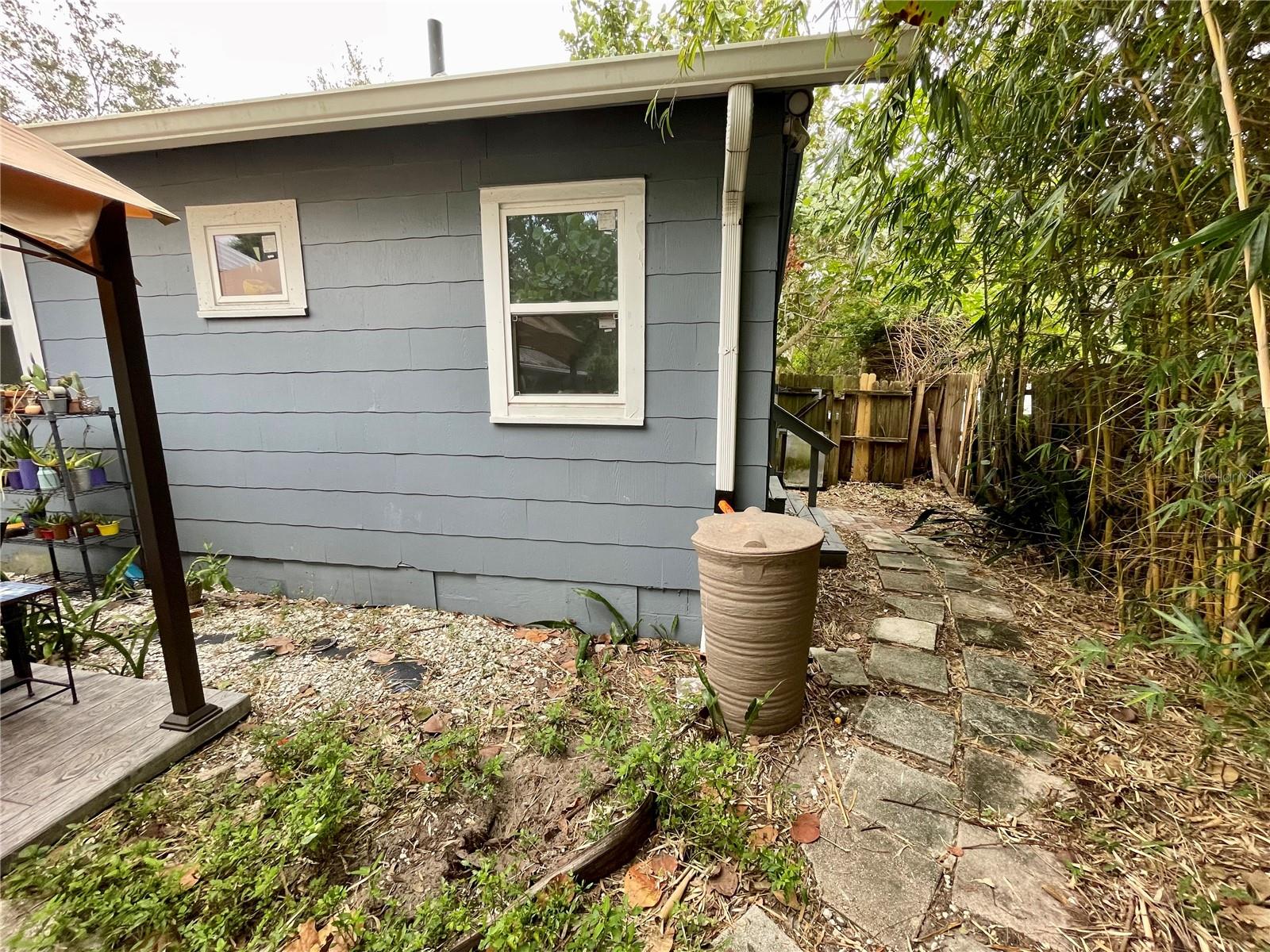 Image 33 of 35 For 2120 8th Avenue W