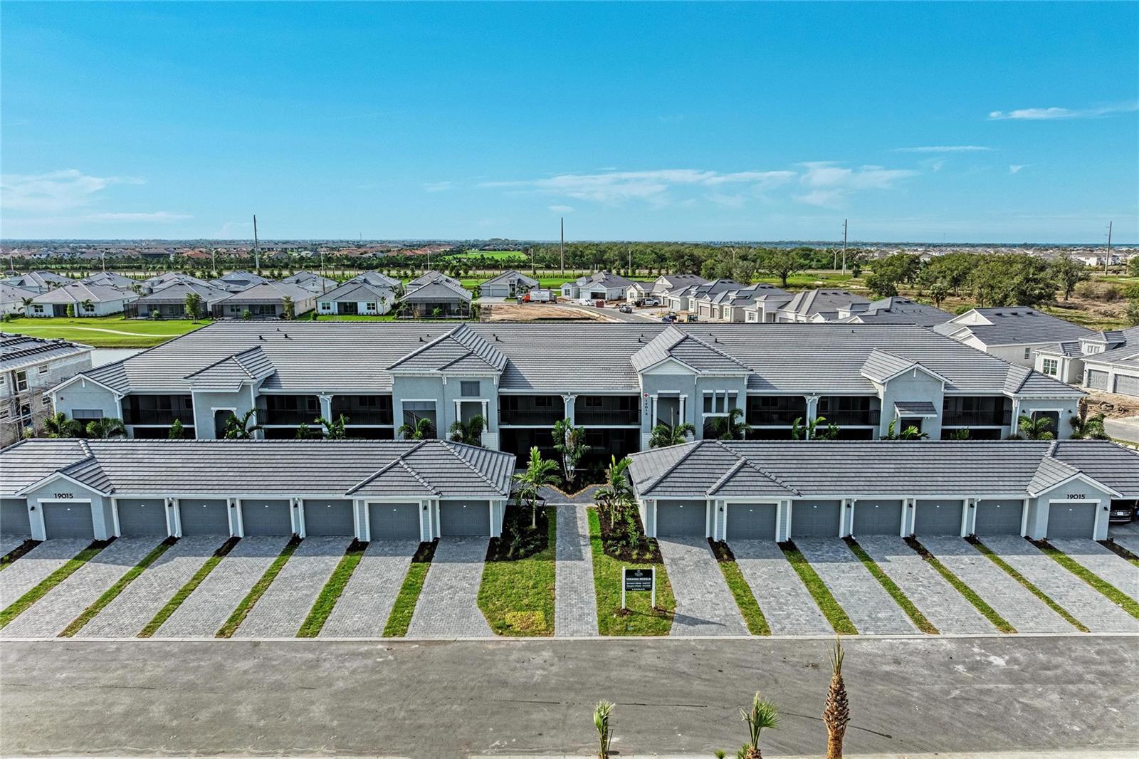 Details for 19015 Scallop Loop 201, LAKEWOOD RANCH, FL 34202