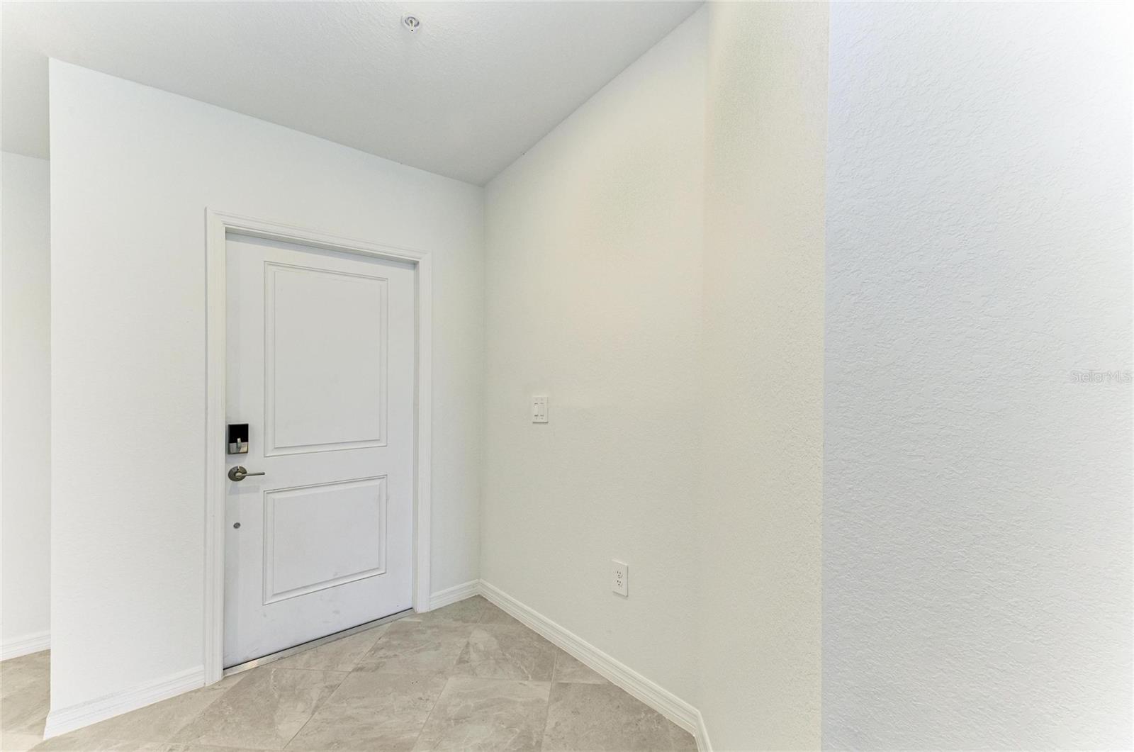 Image 9 of 48 For 19015 Scallop Loop 201