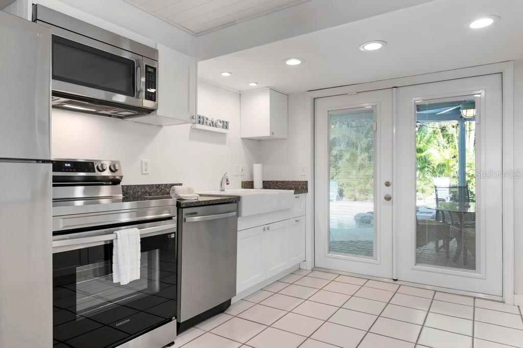 Image 17 of 91 For 314 61st Street