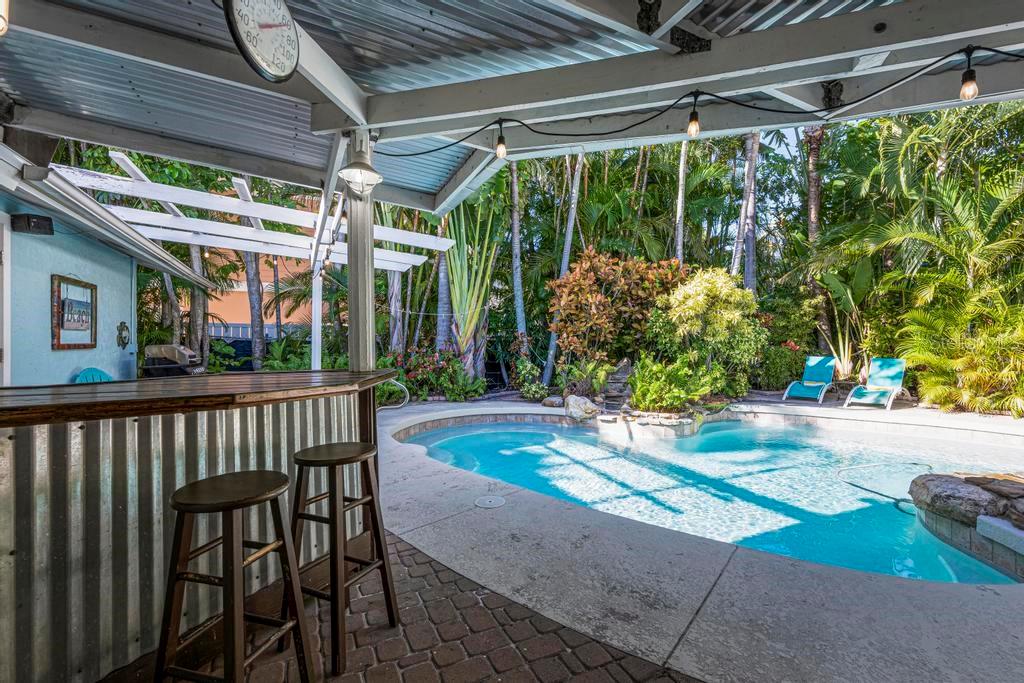 Image 18 of 91 For 314 61st Street