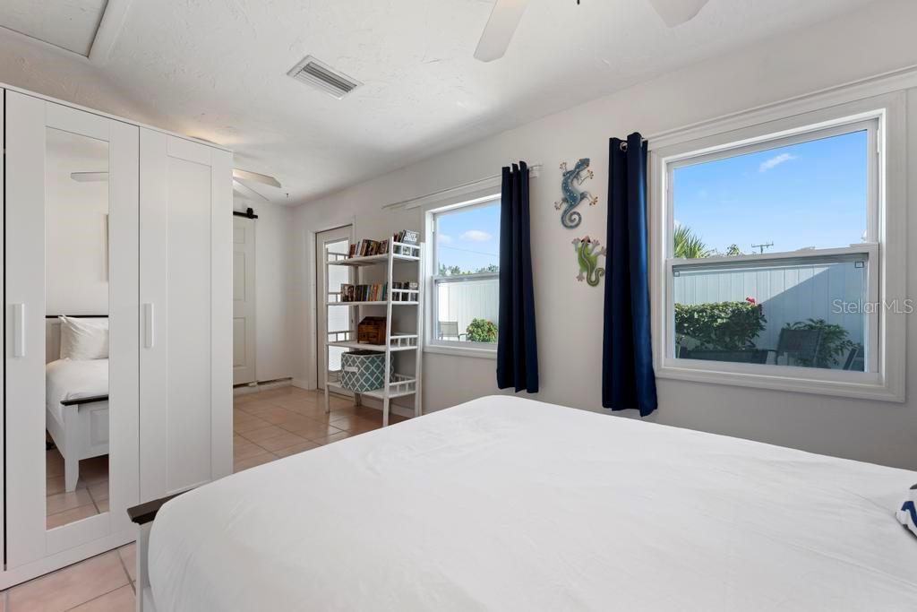 Image 24 of 91 For 314 61st Street