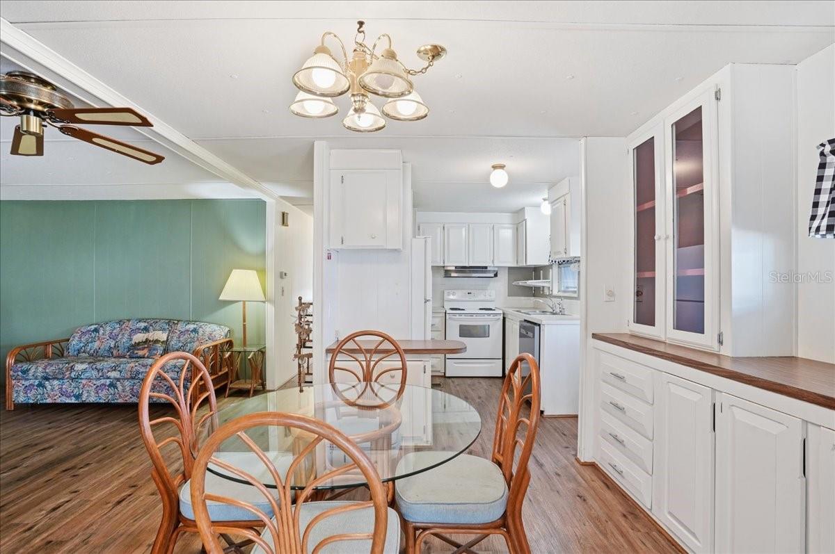 Image 19 of 46 For 3301 Evelyn Drive