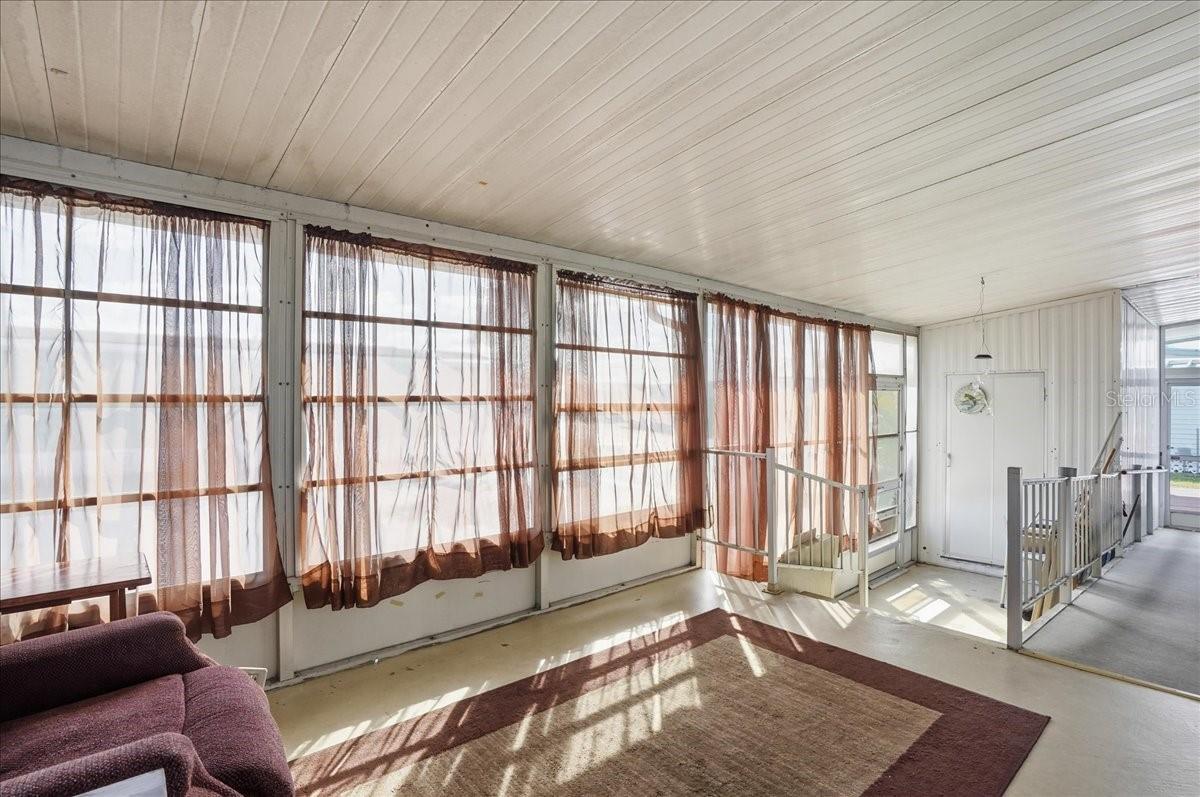 Image 31 of 46 For 3301 Evelyn Drive