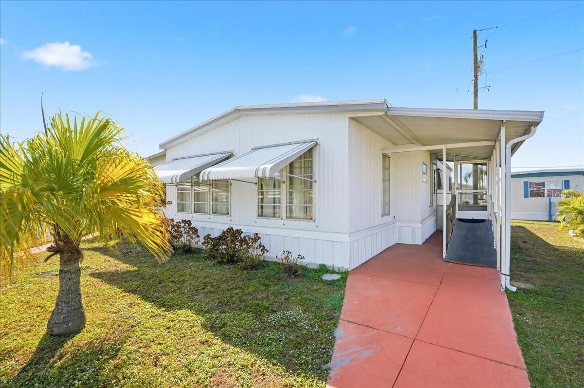 Image 4 of 46 For 3301 Evelyn Drive