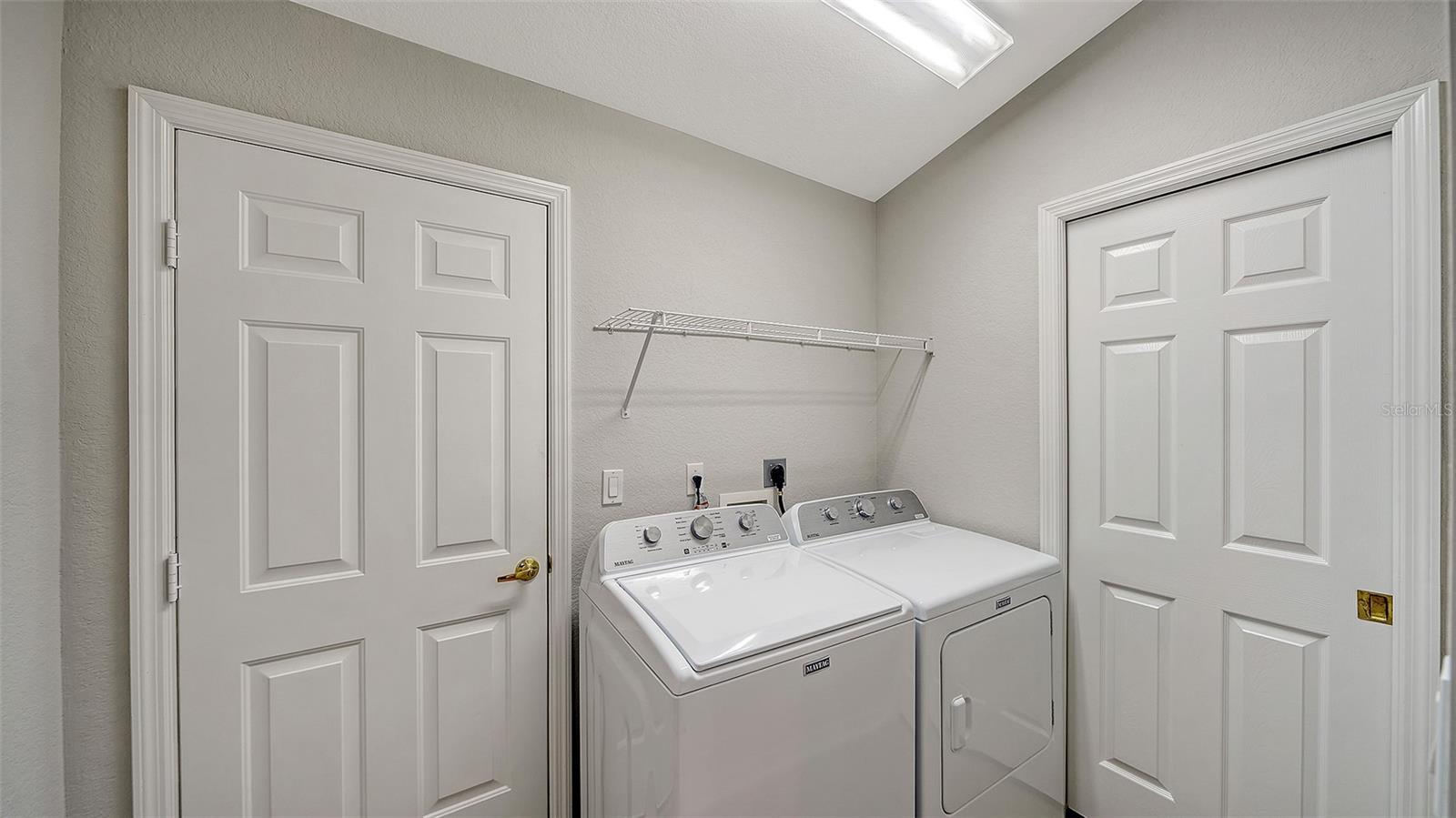 Image 21 of 31 For 4481 Fairway Drive