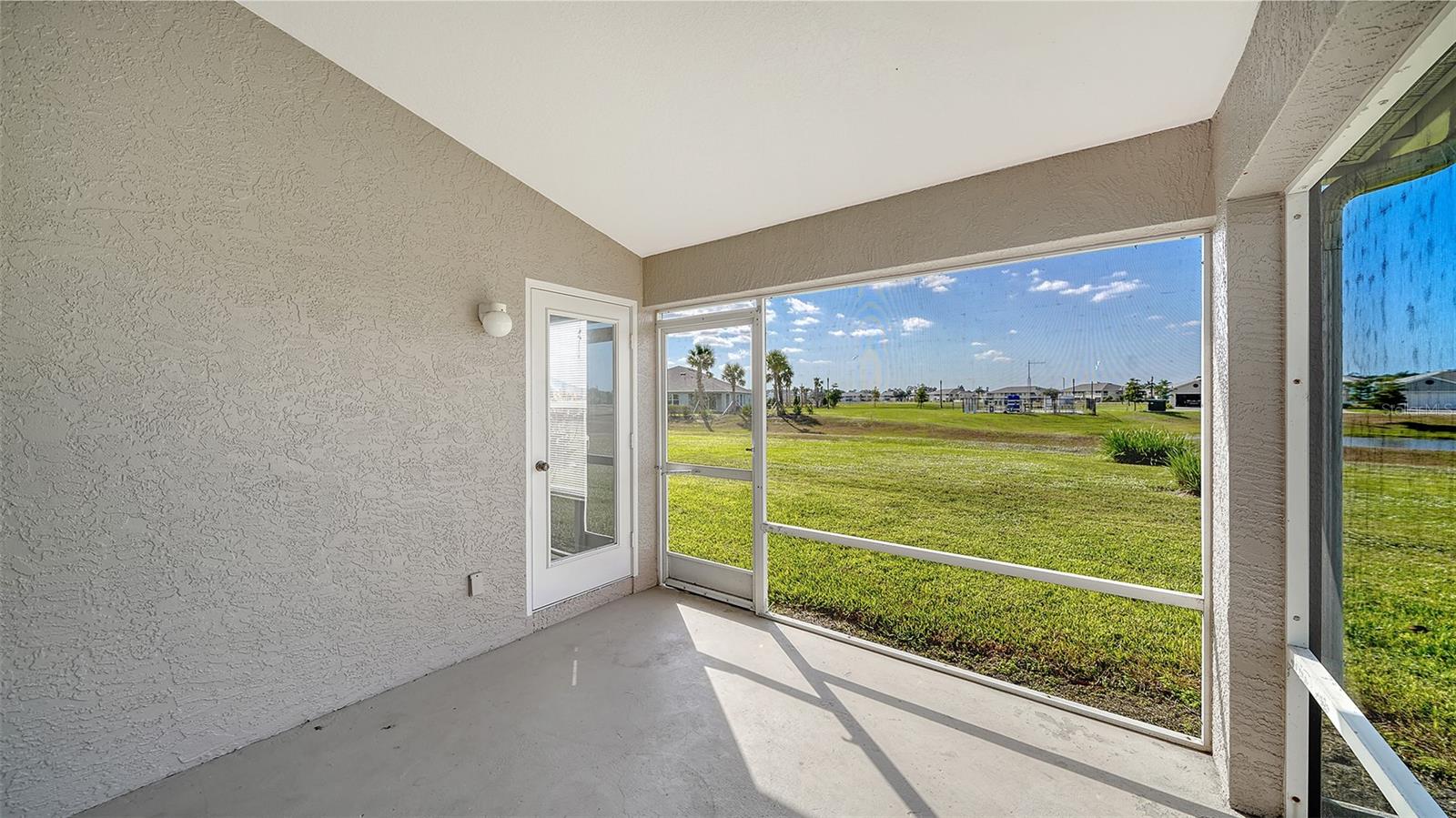 Image 22 of 31 For 4481 Fairway Drive