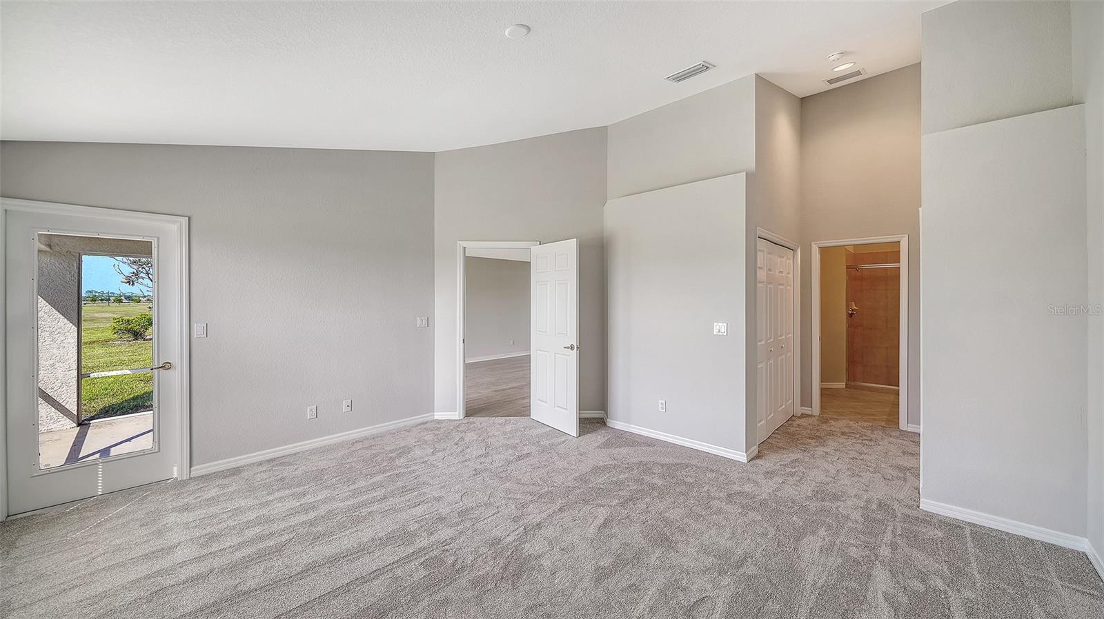 Image 9 of 31 For 4481 Fairway Drive