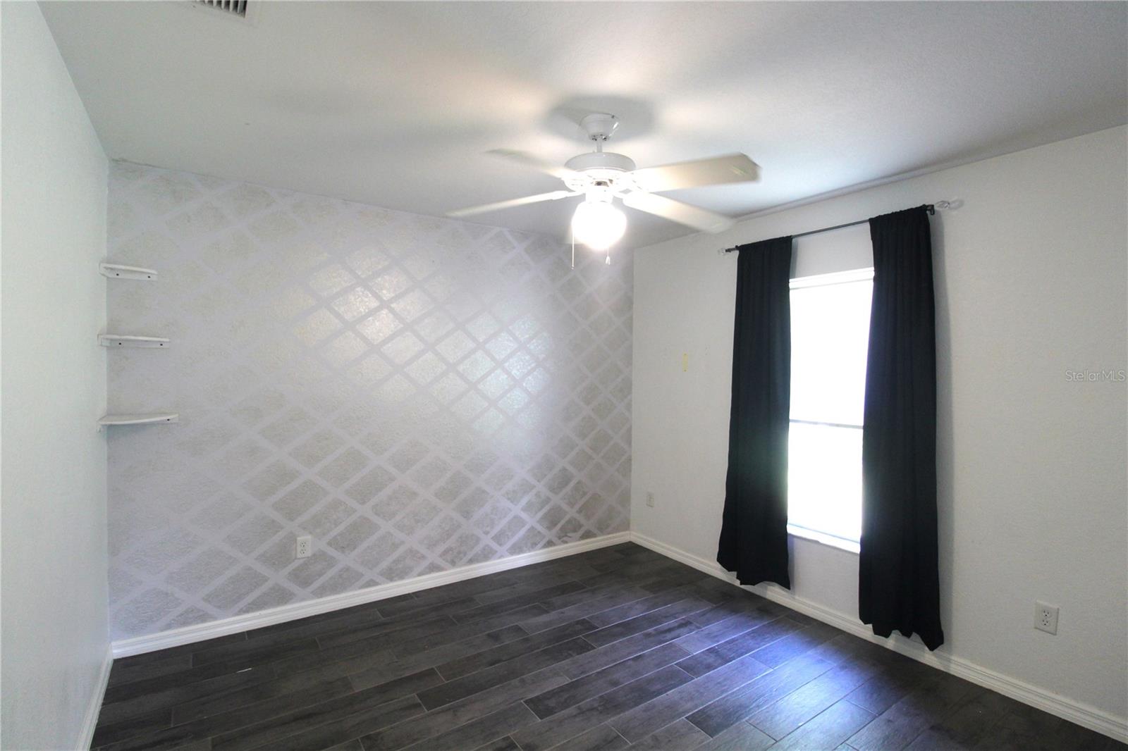 Image 19 of 25 For 1639 Lace Terrace