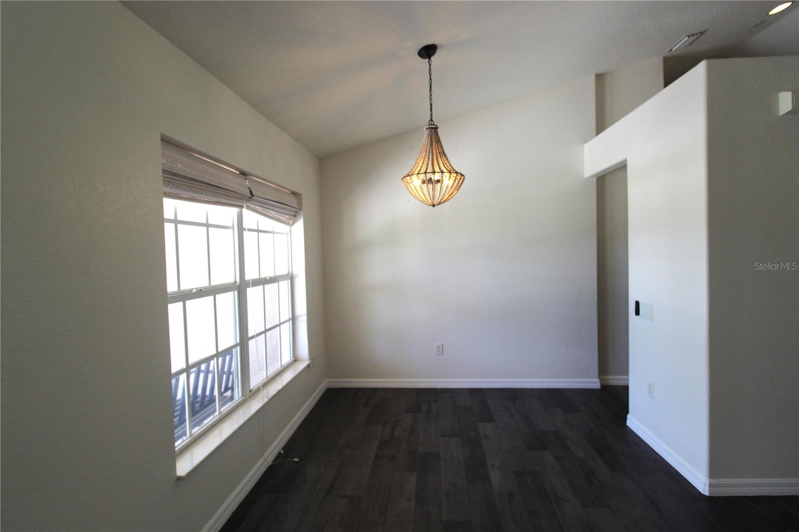 Image 6 of 25 For 1639 Lace Terrace