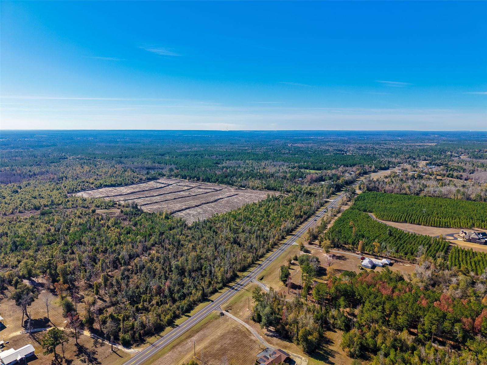 Image 11 of 23 For  Hwy 90  