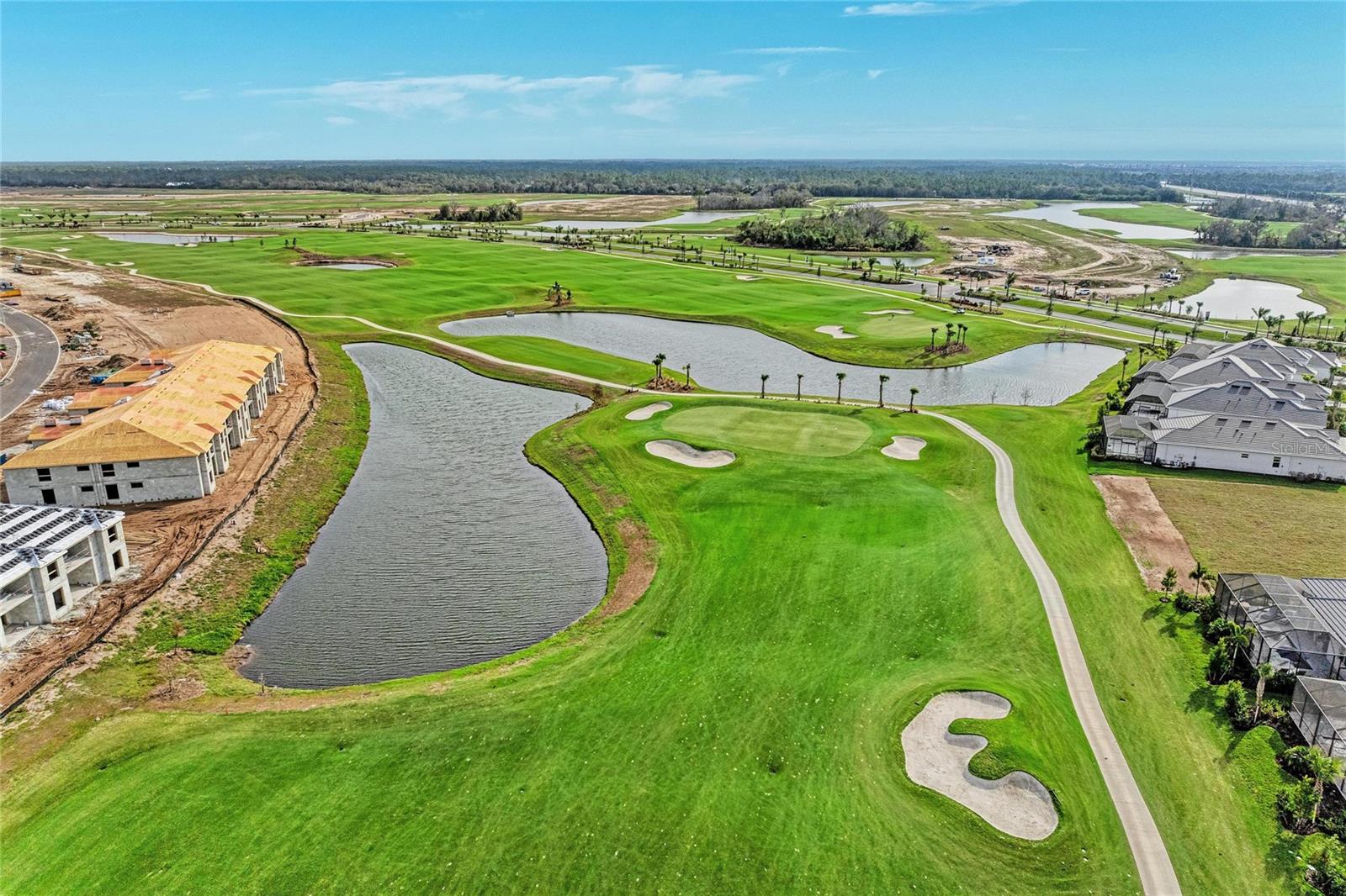 Image 36 of 48 For 19015 Scallop Loop 108