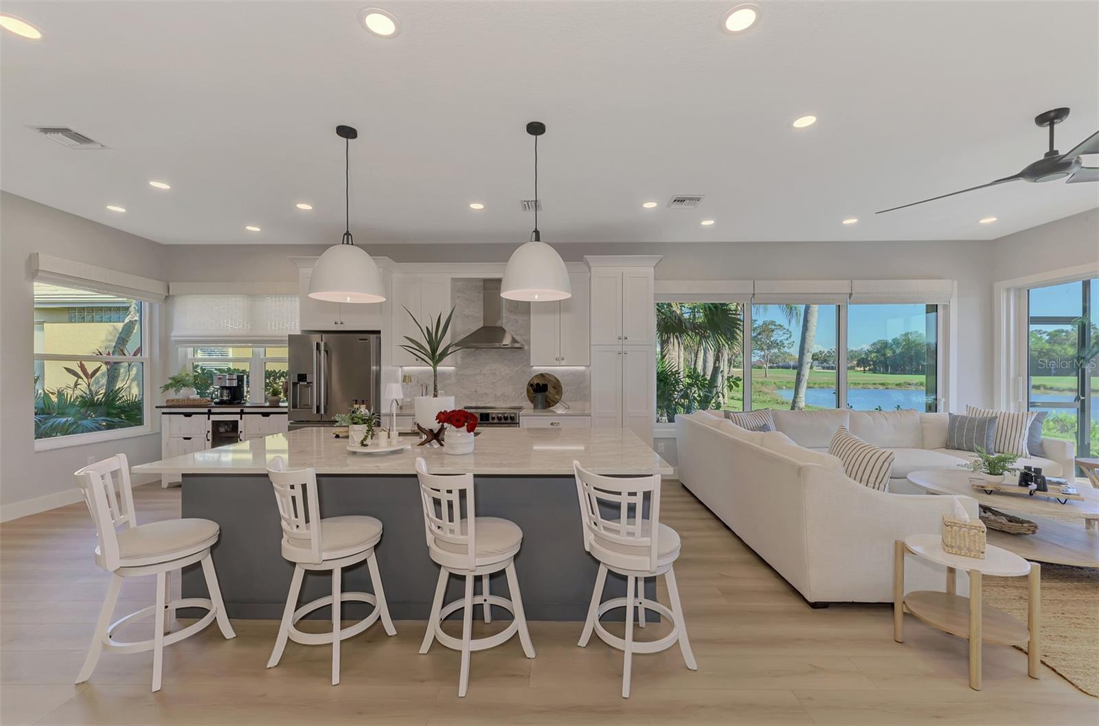 Image 14 of 81 For 561 Fallbrook Drive