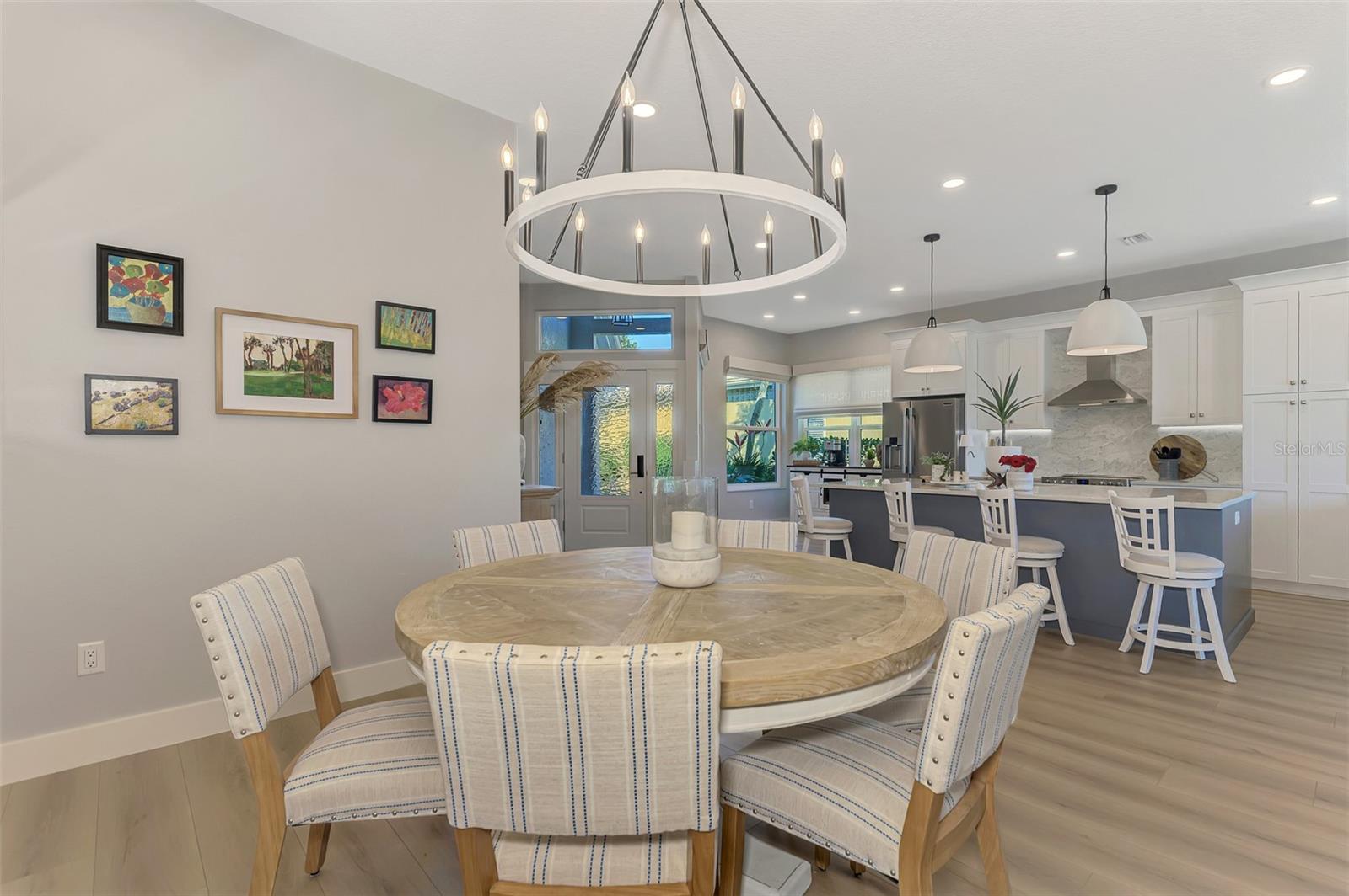 Image 22 of 81 For 561 Fallbrook Drive