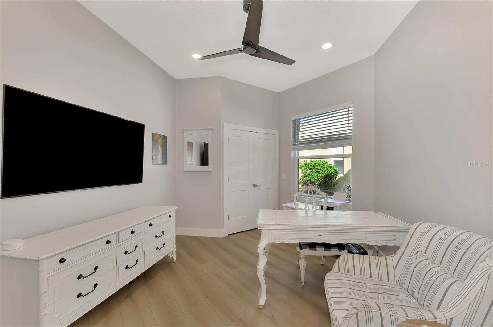 Image 38 of 81 For 561 Fallbrook Drive