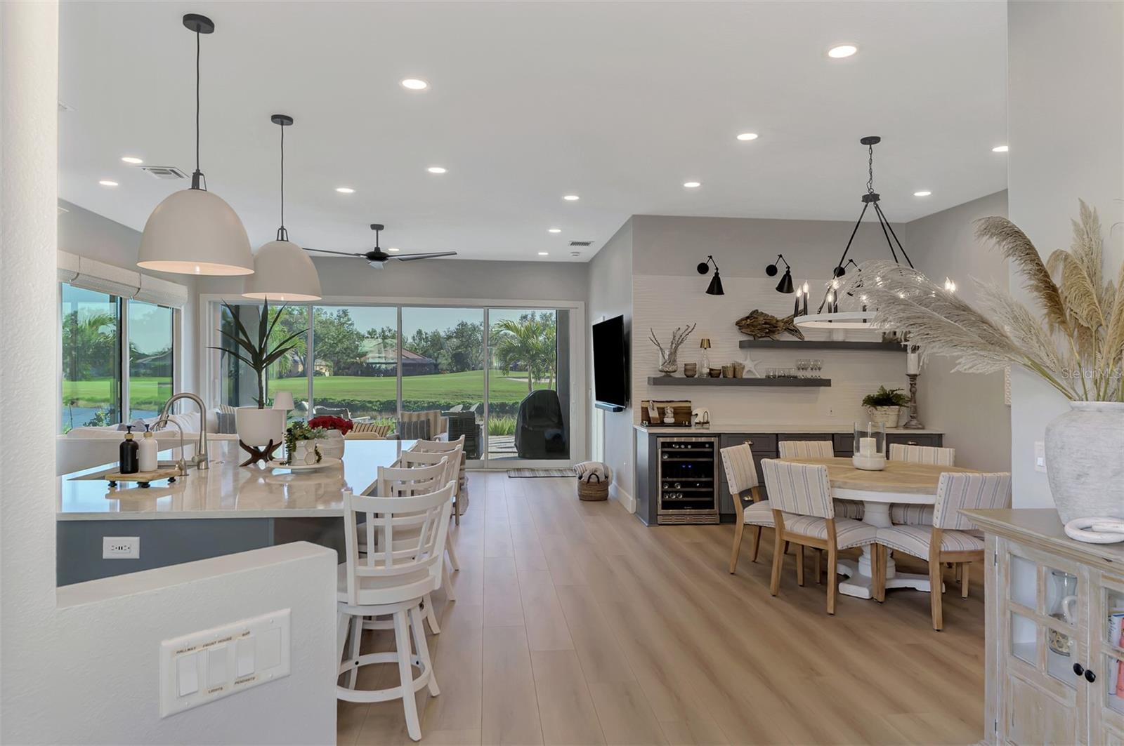 Image 9 of 81 For 561 Fallbrook Drive