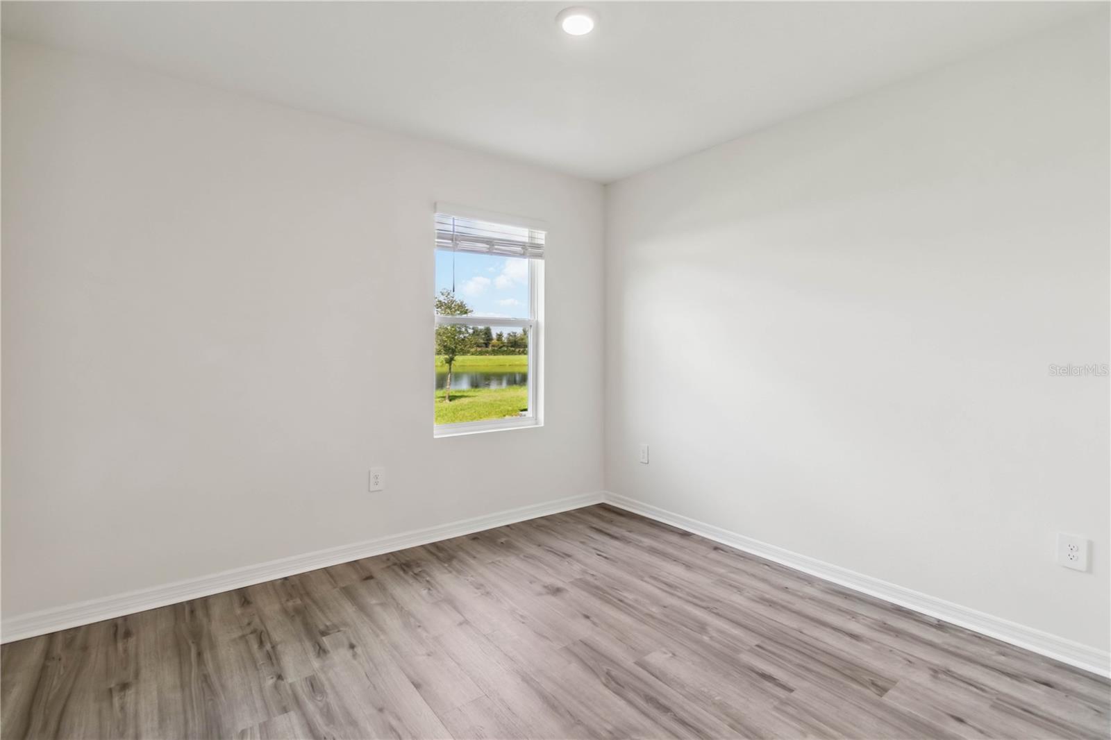 Image 14 of 48 For 17129 Reserva Drive