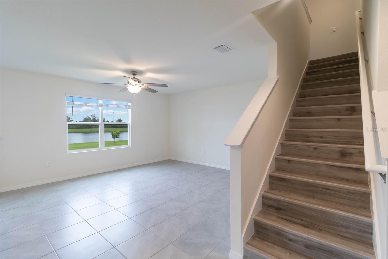 Image 18 of 48 For 17129 Reserva Drive