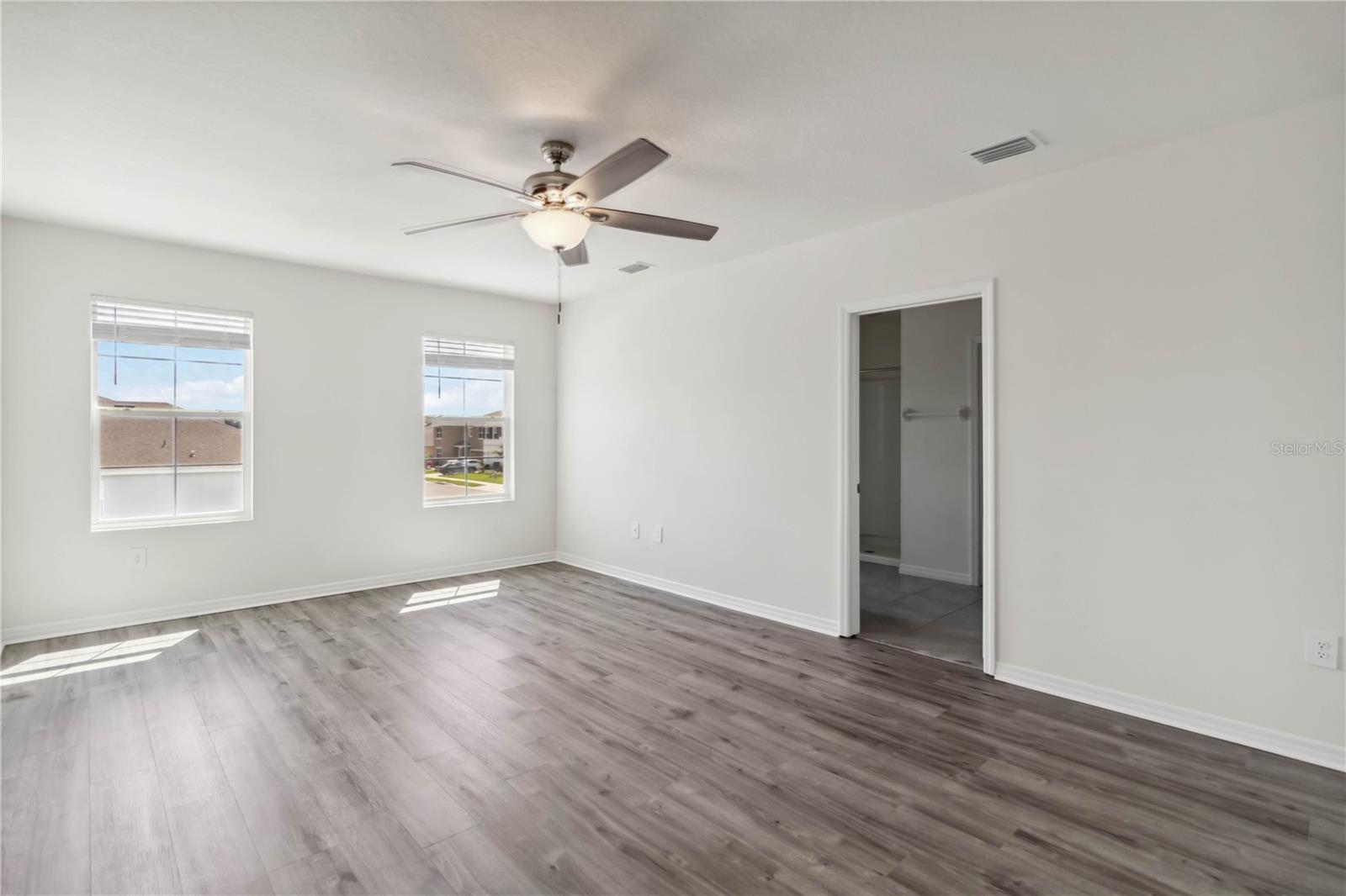 Image 19 of 48 For 17129 Reserva Drive