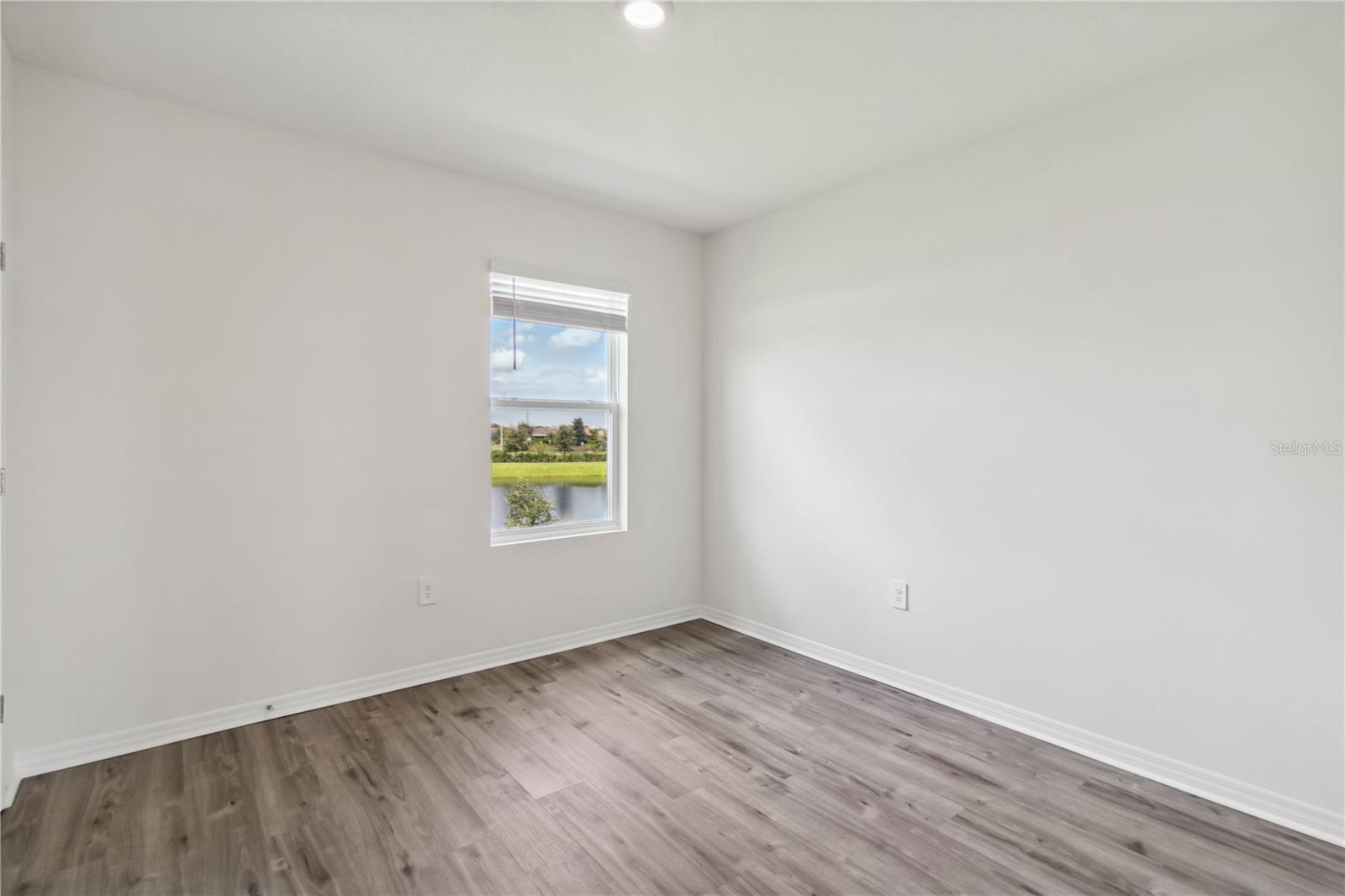 Image 26 of 48 For 17129 Reserva Drive