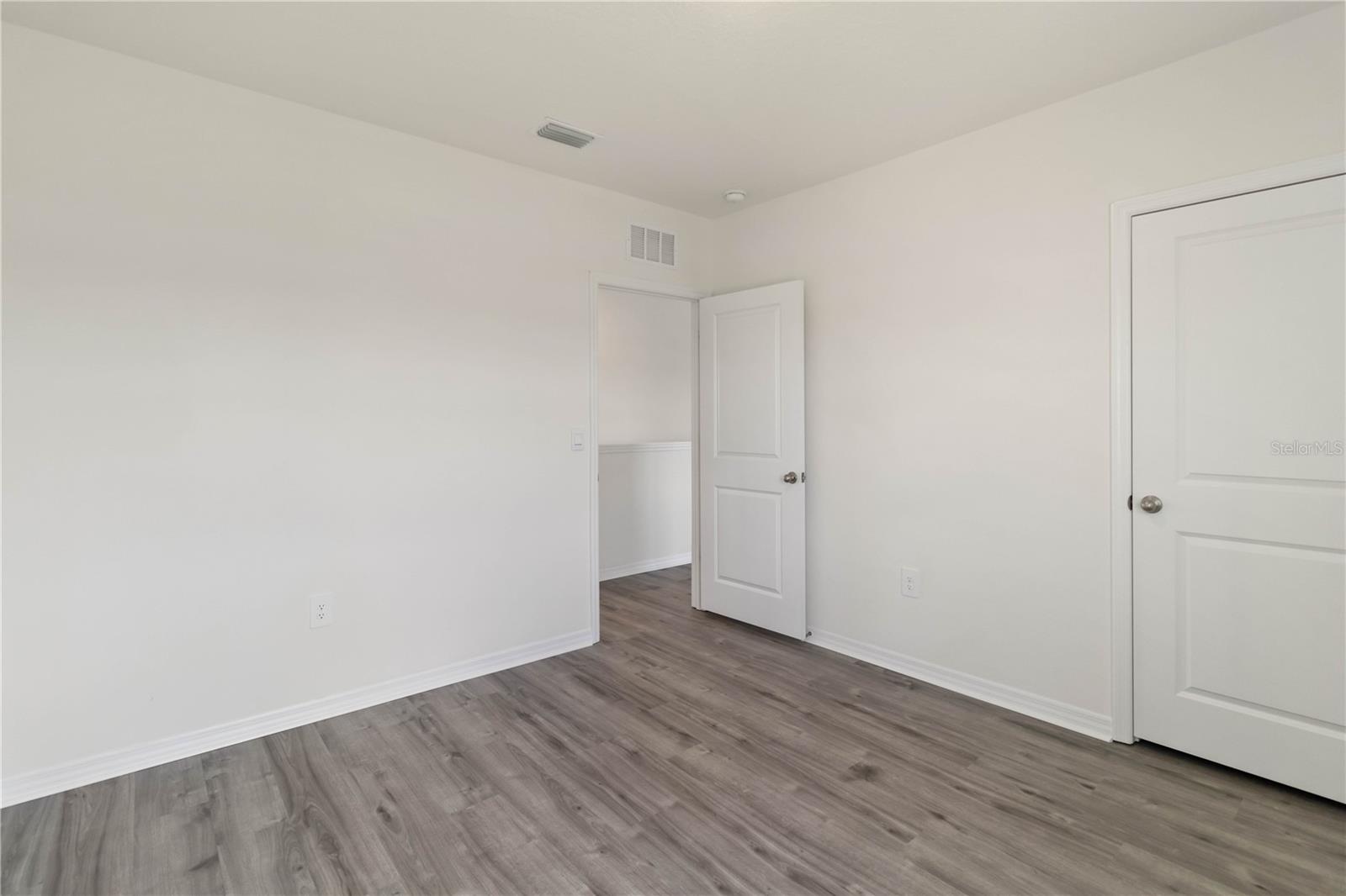 Image 27 of 48 For 17129 Reserva Drive