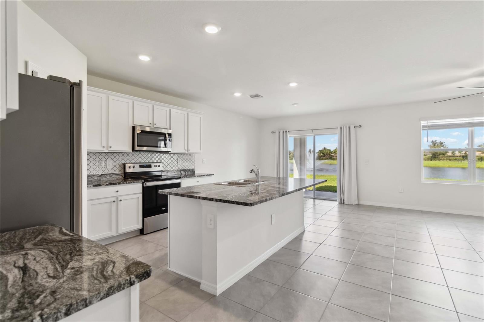 Image 6 of 48 For 17129 Reserva Drive