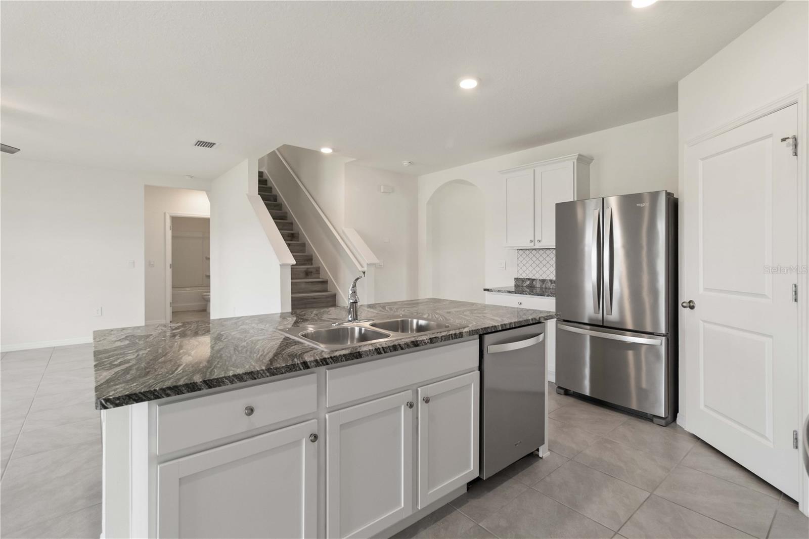 Image 7 of 48 For 17129 Reserva Drive