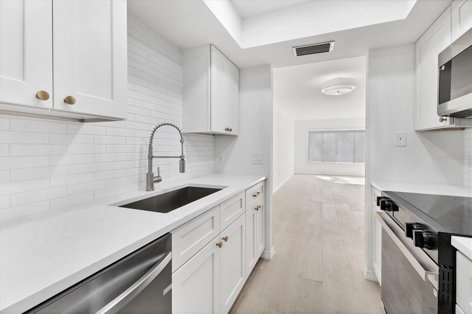 Image 16 of 34 For 129 Tyler Drive 103