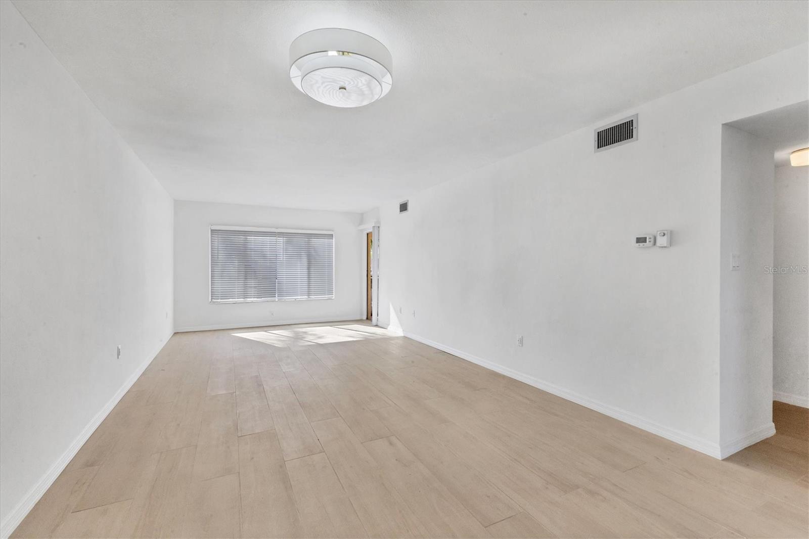 Image 5 of 34 For 129 Tyler Drive 103