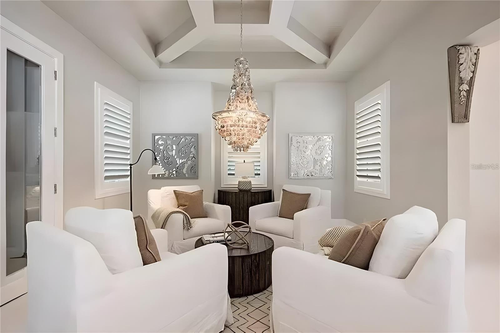 Image 11 of 23 For 130 Blvd Of The Presidents