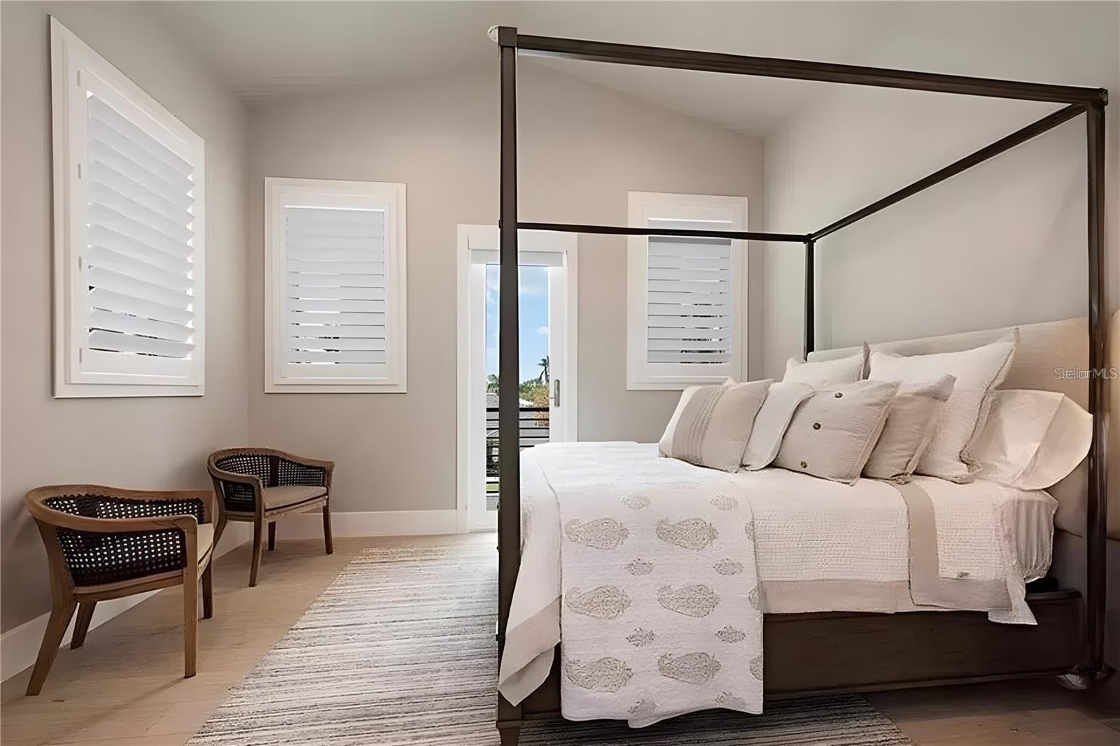 Image 17 of 23 For 130 Blvd Of The Presidents