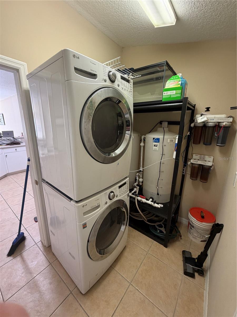 Image 3 of 14 For 8540 Corinthian Way