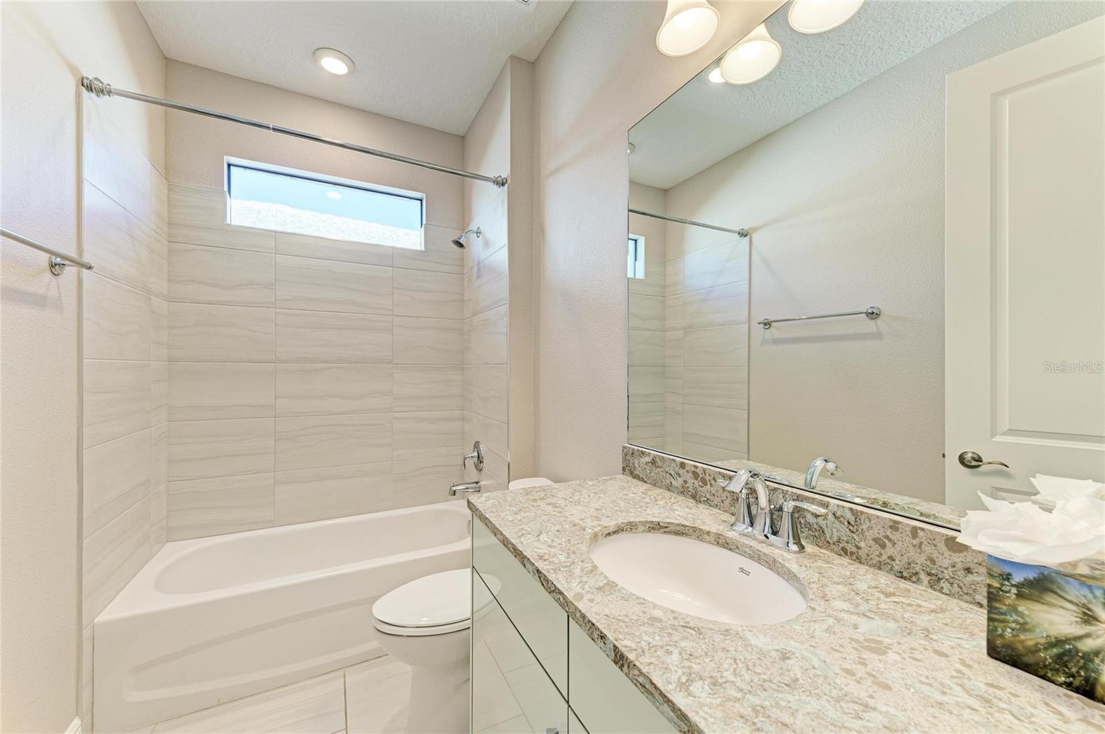 Image 34 of 70 For 5111 Barnett Circle