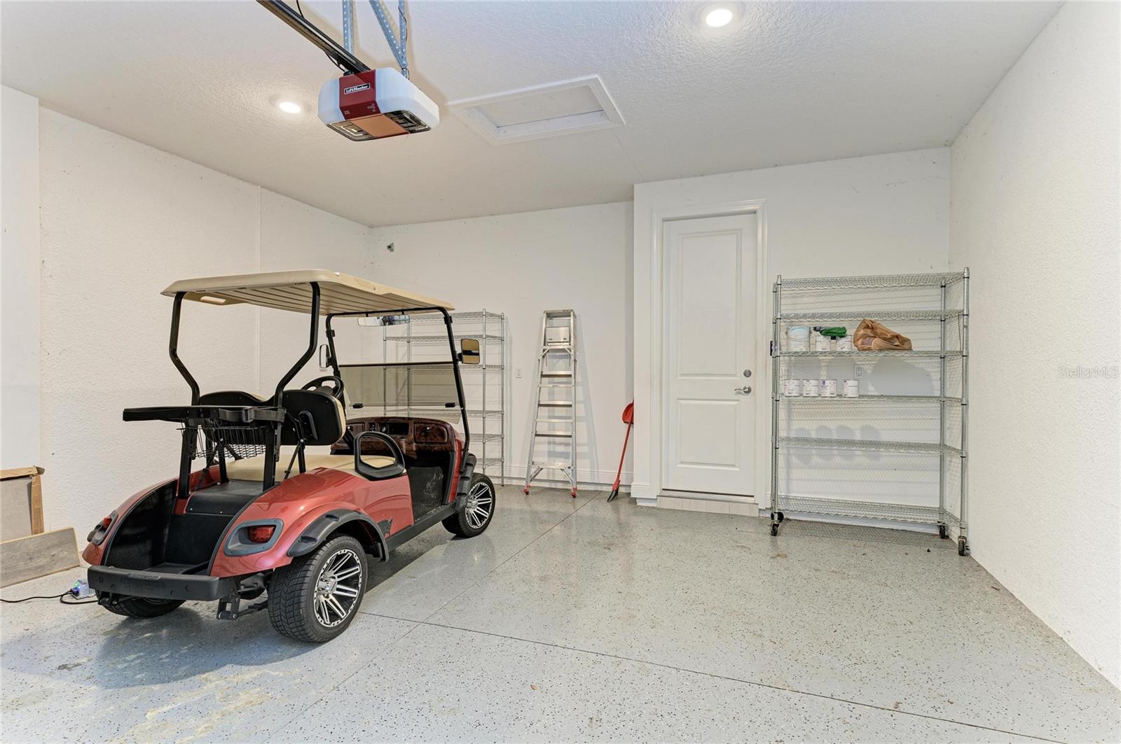 Image 39 of 70 For 5111 Barnett Circle