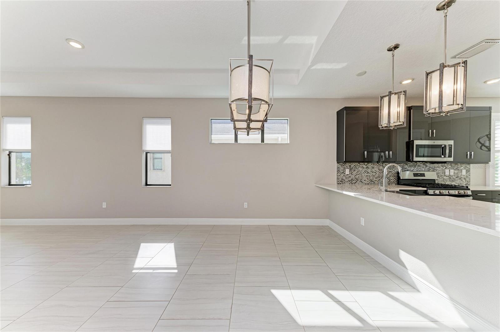 Image 7 of 70 For 5111 Barnett Circle