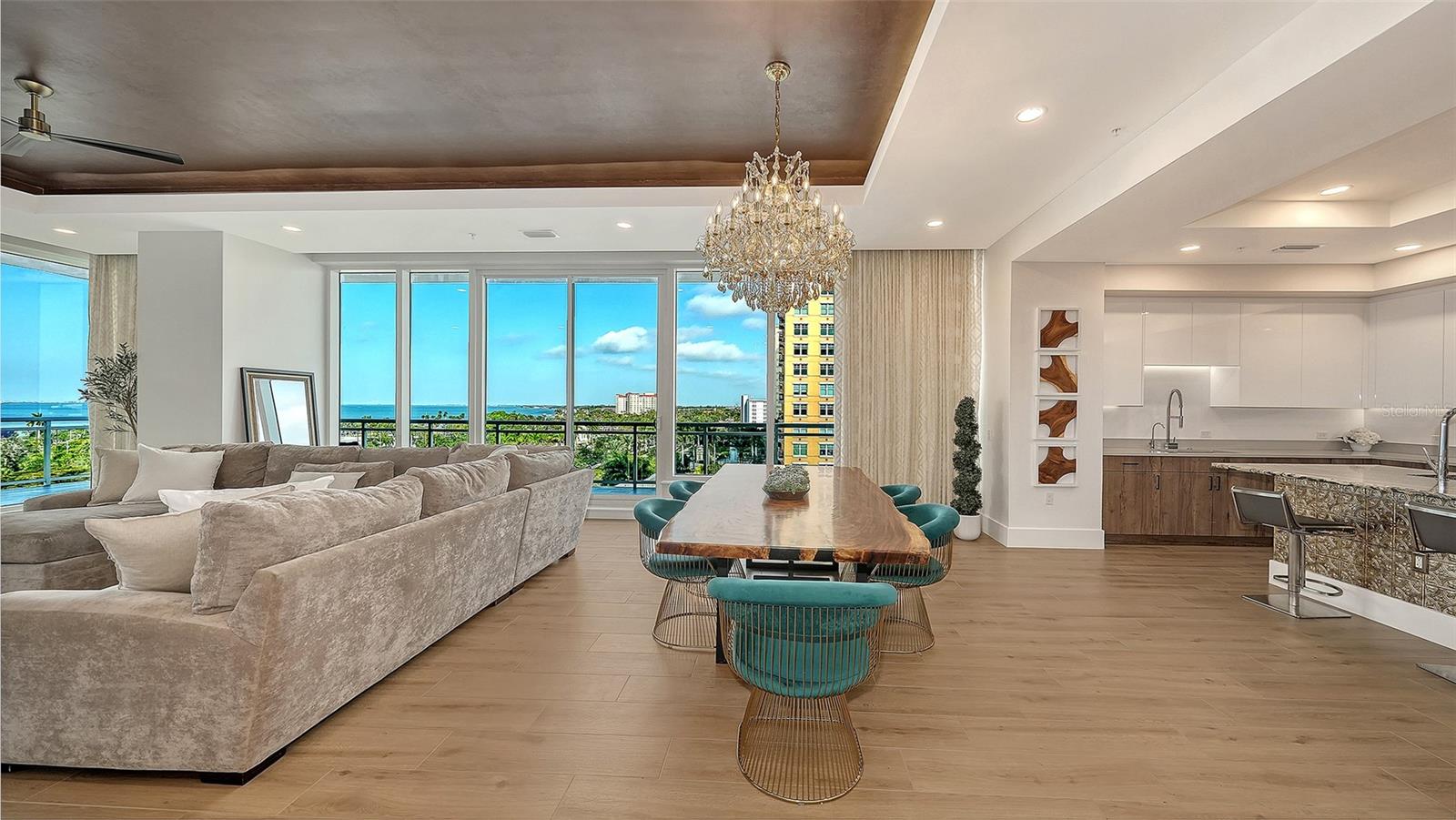 Image 10 of 47 For 540 Tamiami Trail 701