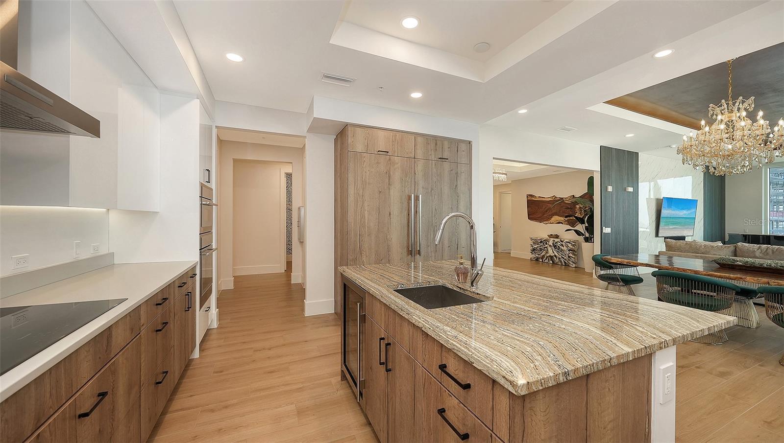 Image 11 of 47 For 540 Tamiami Trail 701