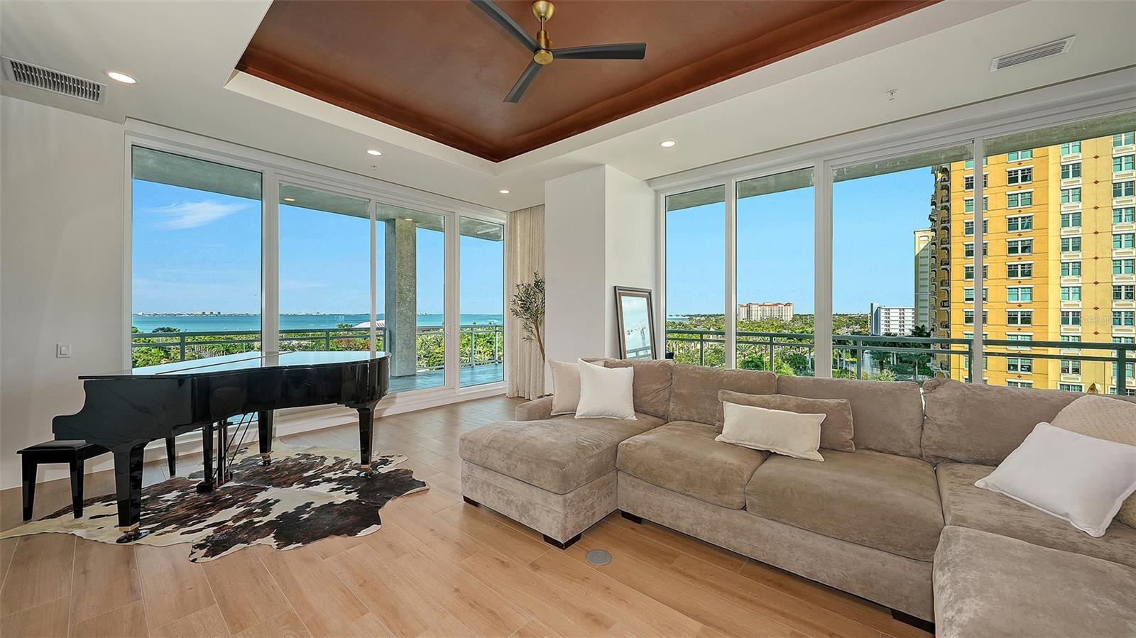 Image 8 of 47 For 540 Tamiami Trail 701