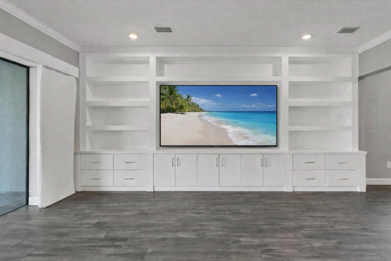 Image 16 of 81 For 16415 Slate Place