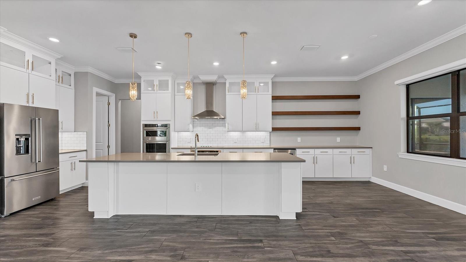 Image 21 of 81 For 16415 Slate Place