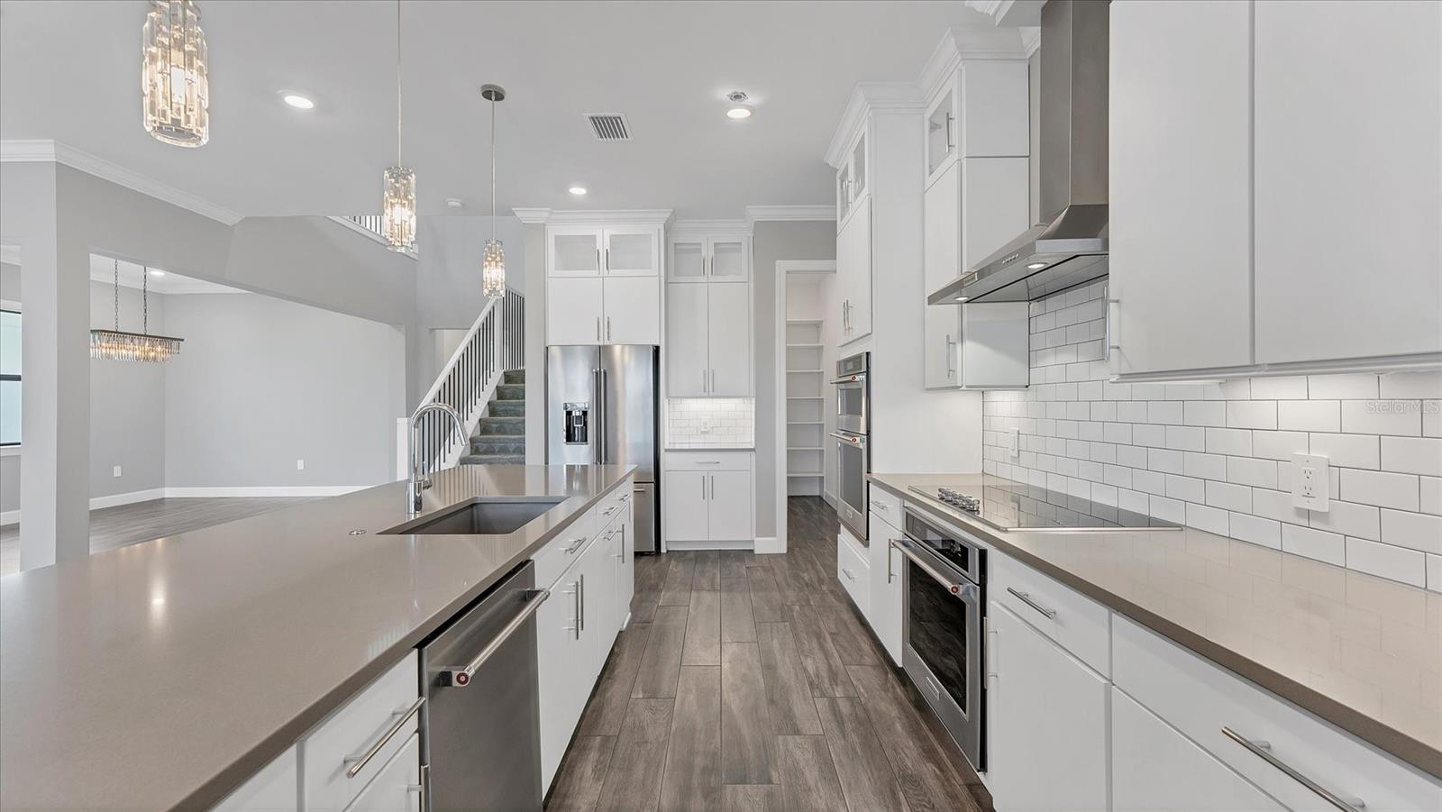 Image 25 of 81 For 16415 Slate Place