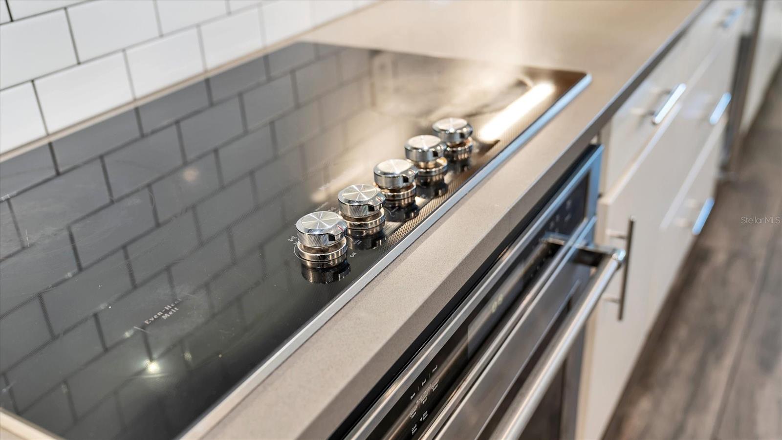 Image 29 of 81 For 16415 Slate Place