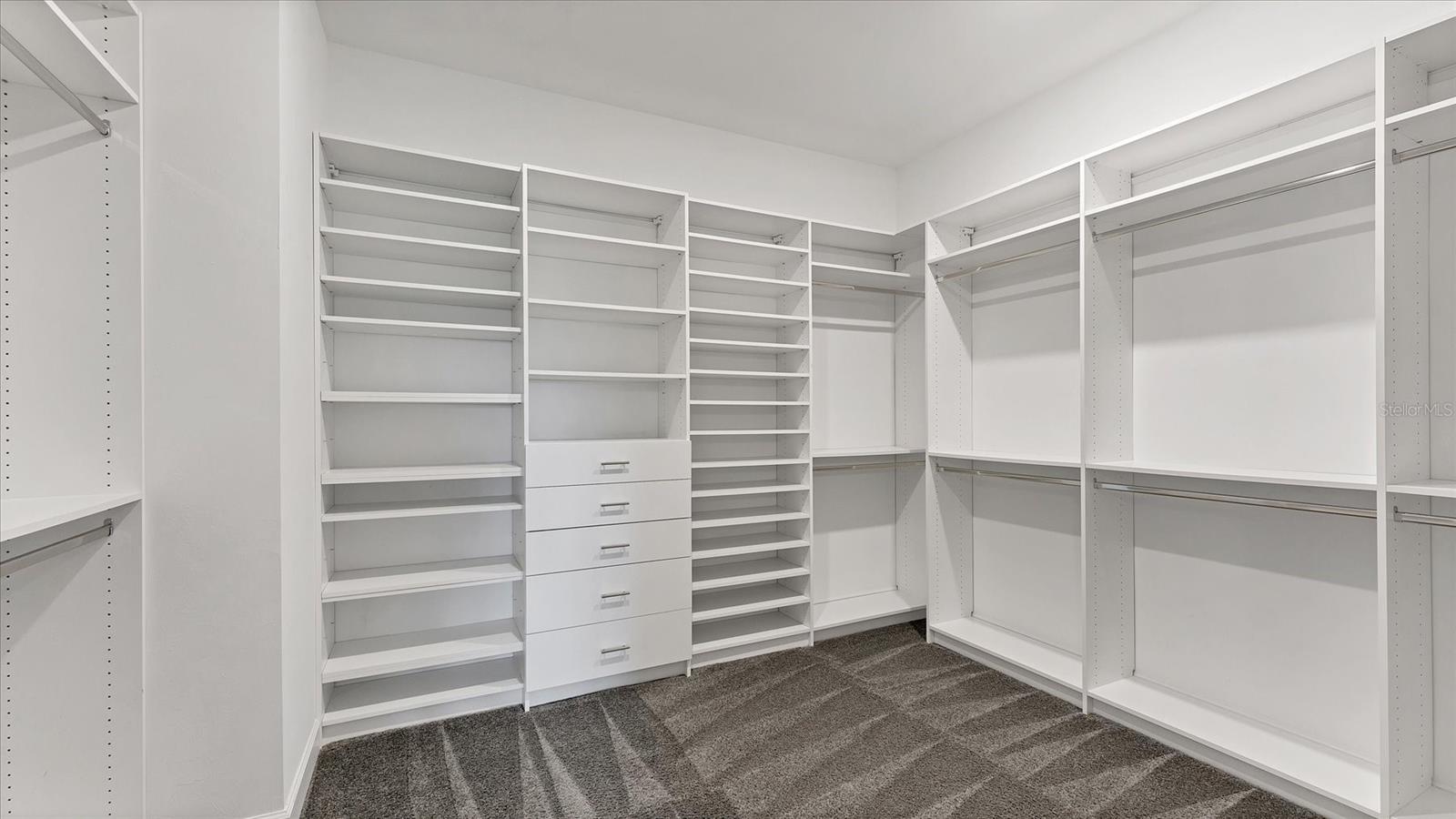 Image 43 of 81 For 16415 Slate Place