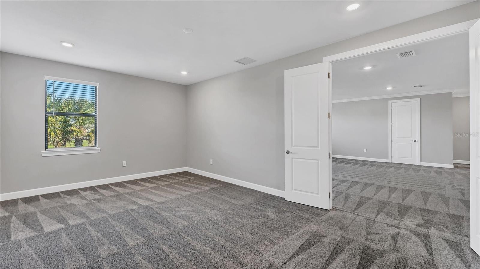 Image 51 of 81 For 16415 Slate Place