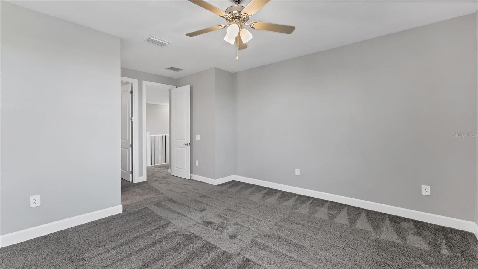 Image 62 of 81 For 16415 Slate Place