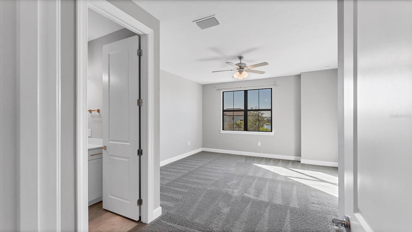 Image 65 of 81 For 16415 Slate Place