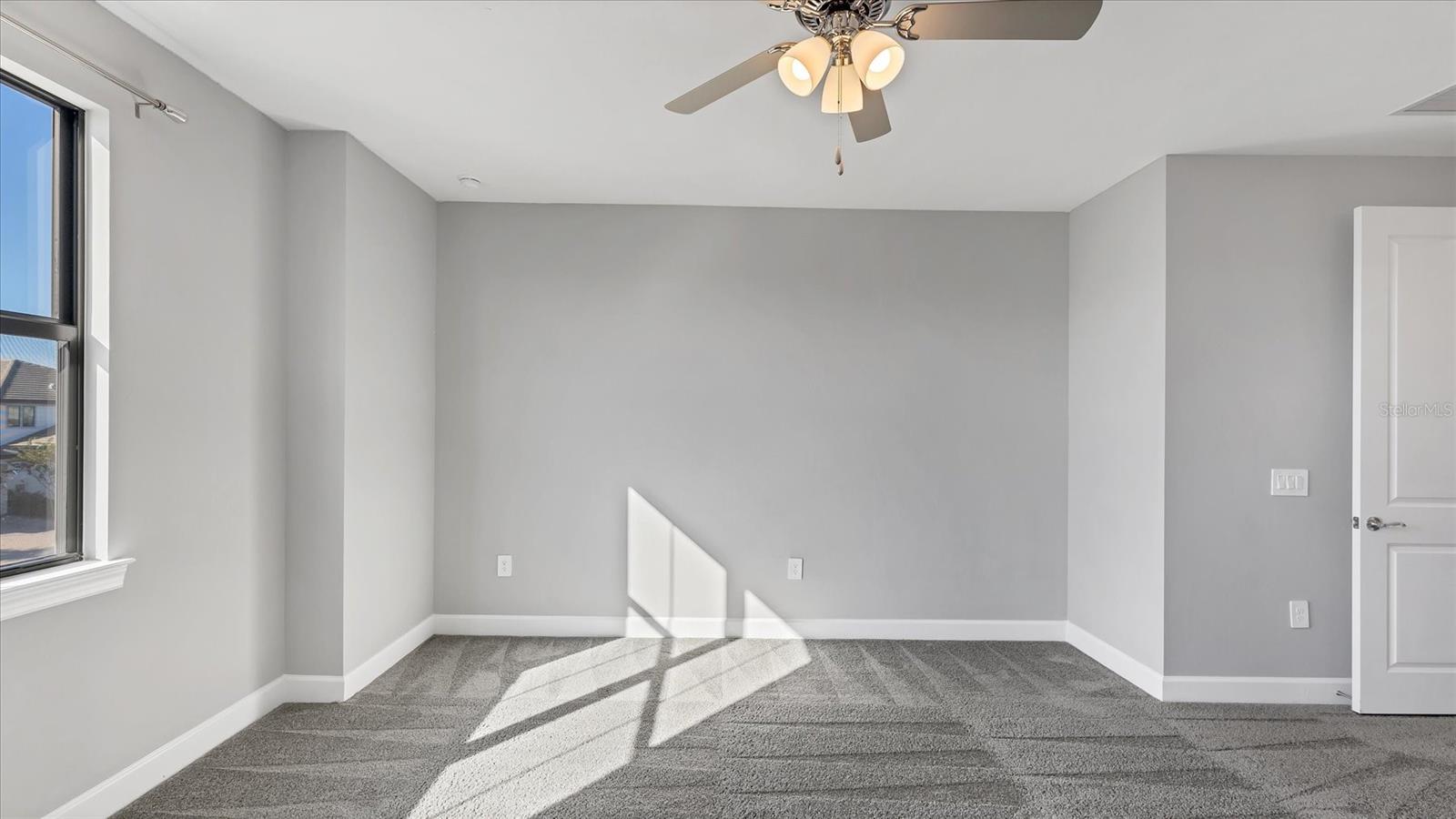 Image 67 of 81 For 16415 Slate Place