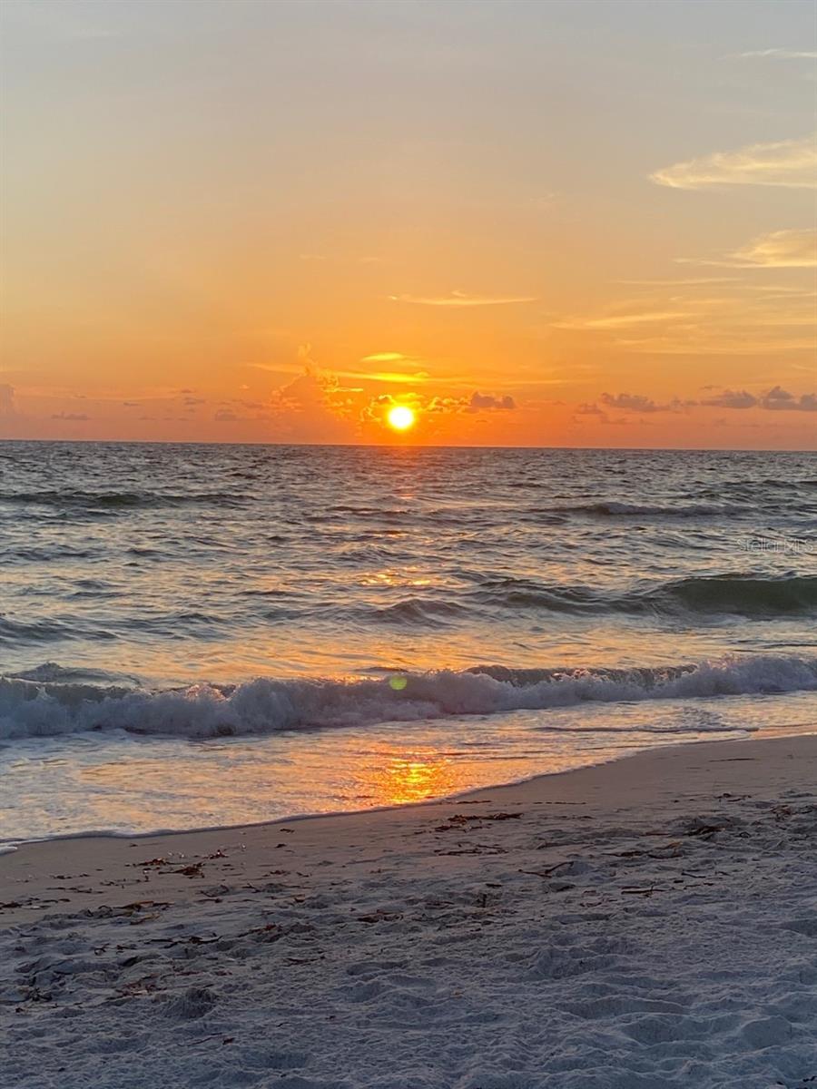 Image 32 of 32 For 11620 61st Street E