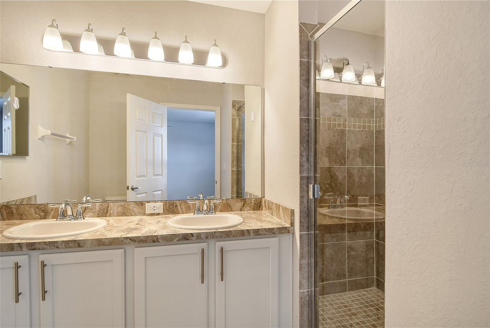 Image 25 of 46 For 1262 Grantham Drive