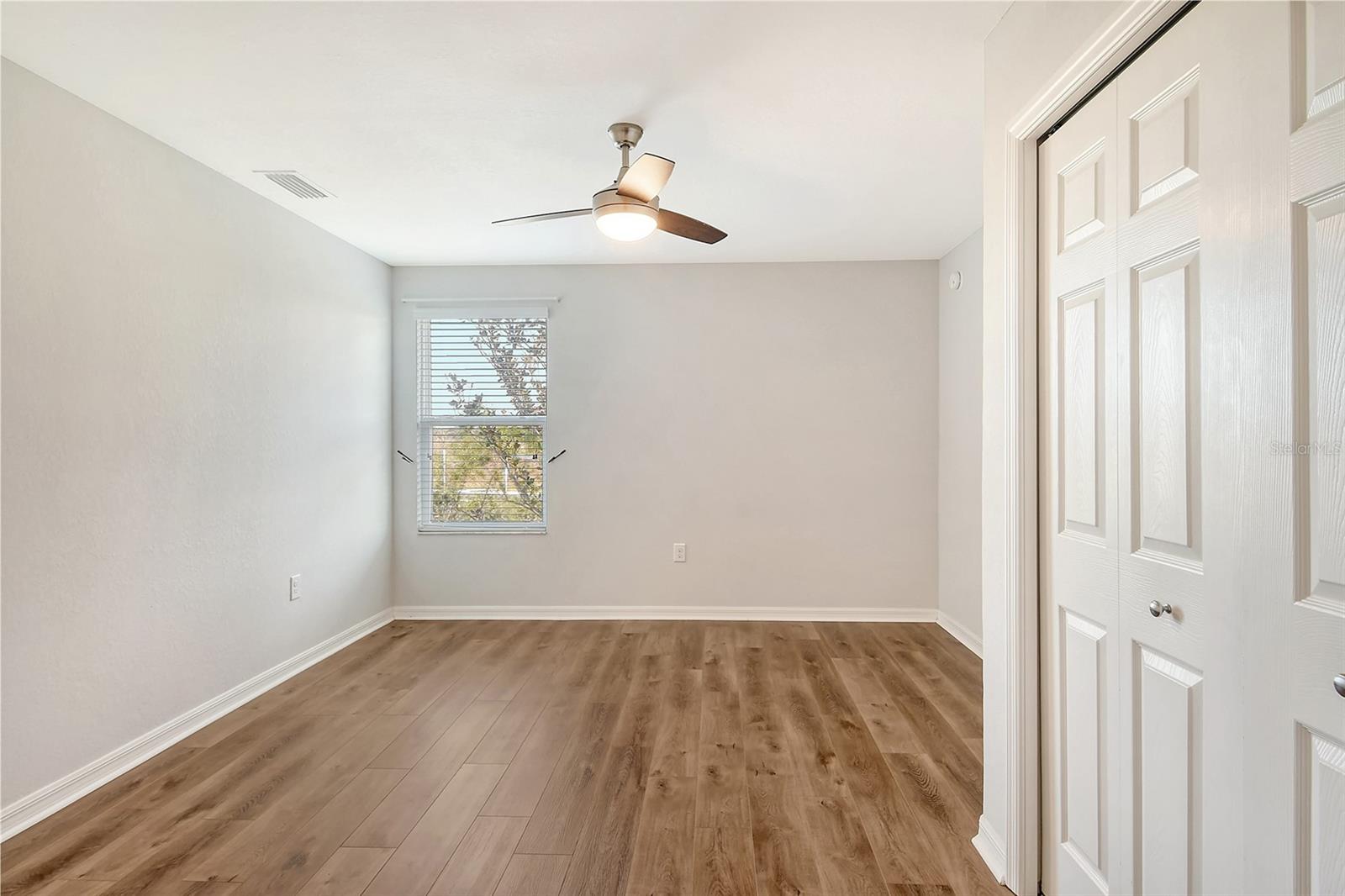 Image 29 of 46 For 1262 Grantham Drive